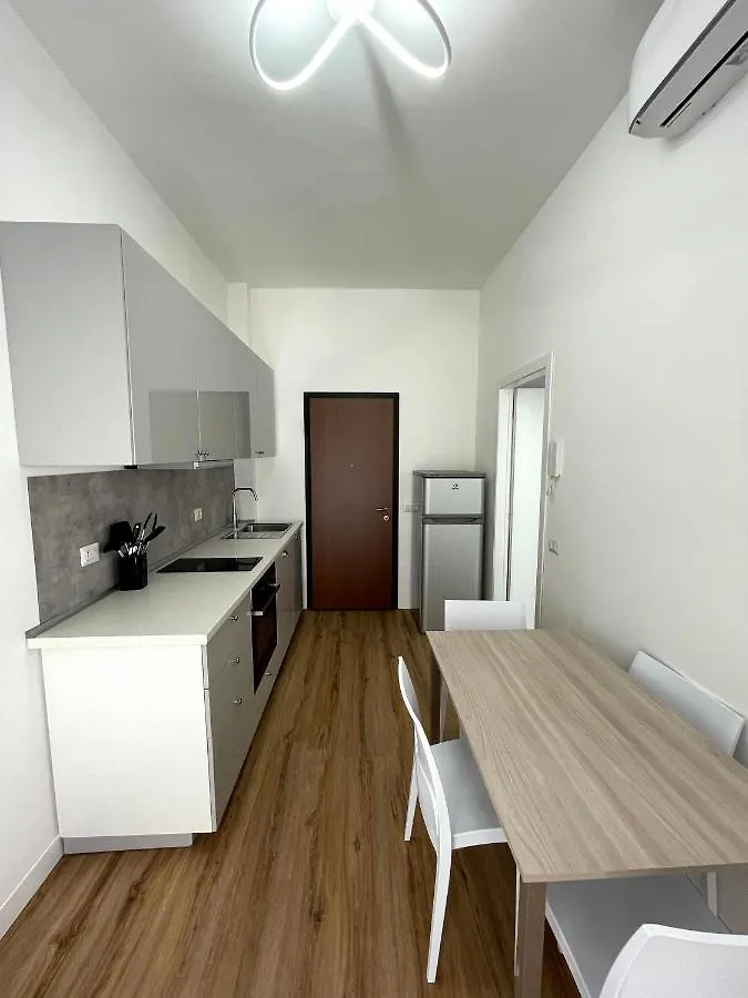 Joy Apartments Milan